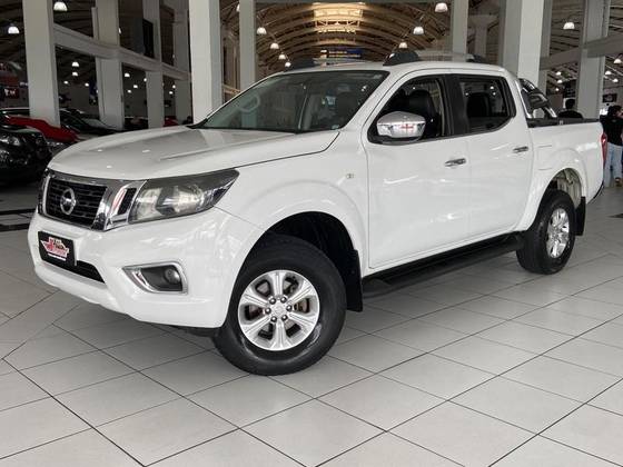 NISSAN FRONTIER 2.3 16V TURBO DIESEL SE CD 4X4 AUTOMÁTICO